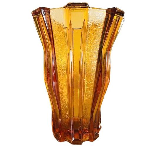 Art Deco Honey-Colored Glass Vase by Henri Heemskerk Scailmont, 1920s For Sale - Image 9 of 9
