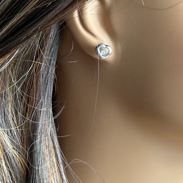 Chopard Happy Diamonds 18k White Gold Heart Stud Earrings 0.10 Carats-Set of 2 For Sale - Image 10 of 11