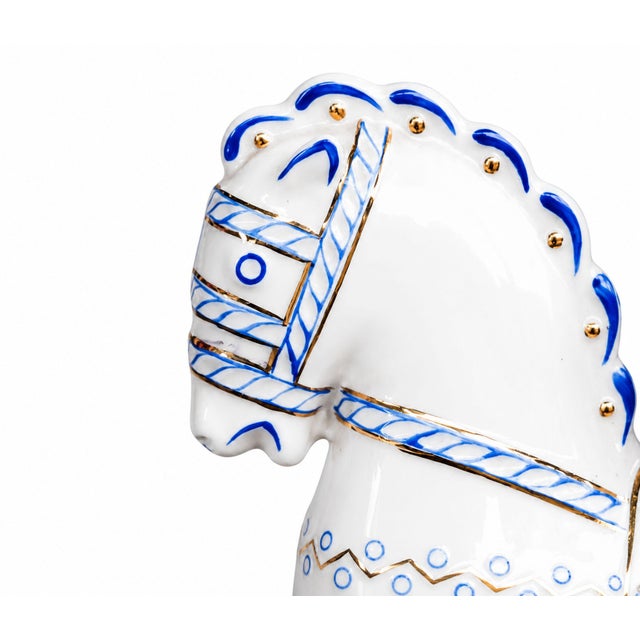 1960s Vintage Hand-Painted Porcelain Hungarian Hussar Figurine in Blue and White, Hollóházi, 20th Century For Sale - Image 5 of 8