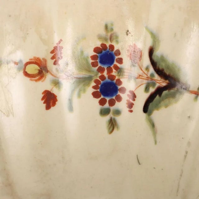 Bowl in Majolica For Sale - Image 6 of 11