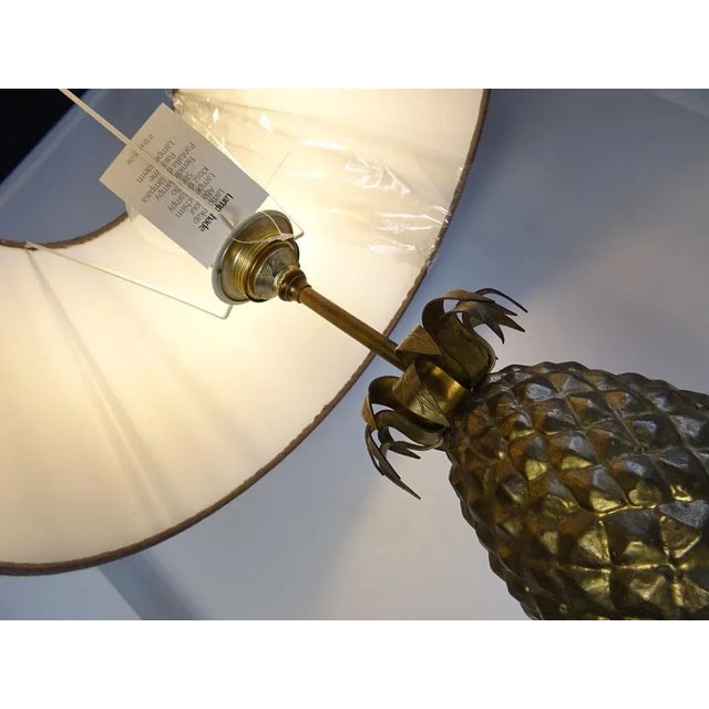 Maison Charles Large Vintage Pinapple Table Lamp in Brass by Maison Charles, 1950s For Sale - Image 4 of 10