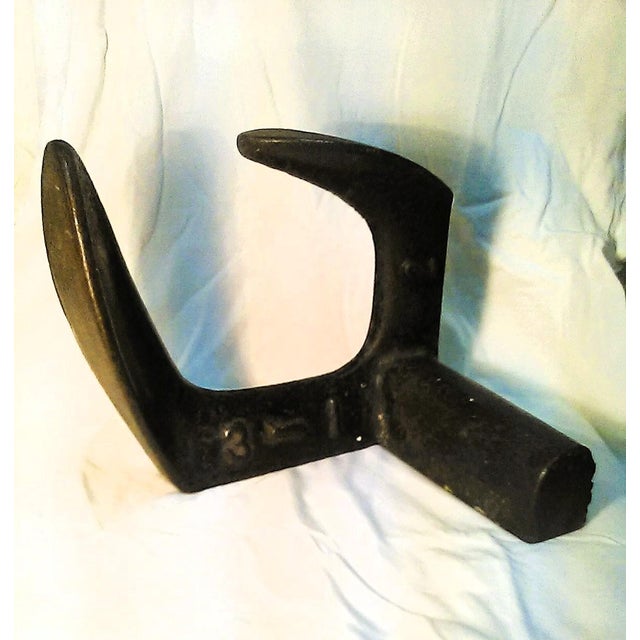 American Antique Cast Iron Cobblers/Shoe Making Anvil - The Warranted Wonder For Sale - Image 3 of 5