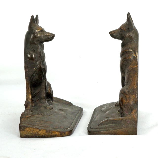 Traditional Pair of German Shepherd Bookends Cast Iron Circa 1925 For Sale - Image 3 of 10
