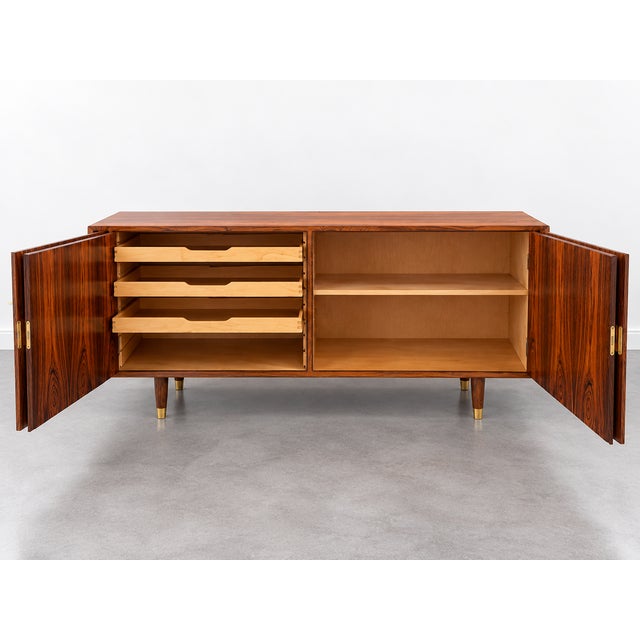 Poul Hundevad Danish Teak and Santos Rosewood Sideboard attributed to Poul Hundevad, Denmark, 1960s For Sale - Image 4 of 6