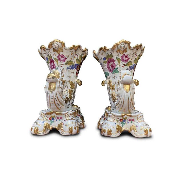 Rococo French Cornucopia Vases in Porcelain, 1800s, Set of 2 For Sale - Image 3 of 8