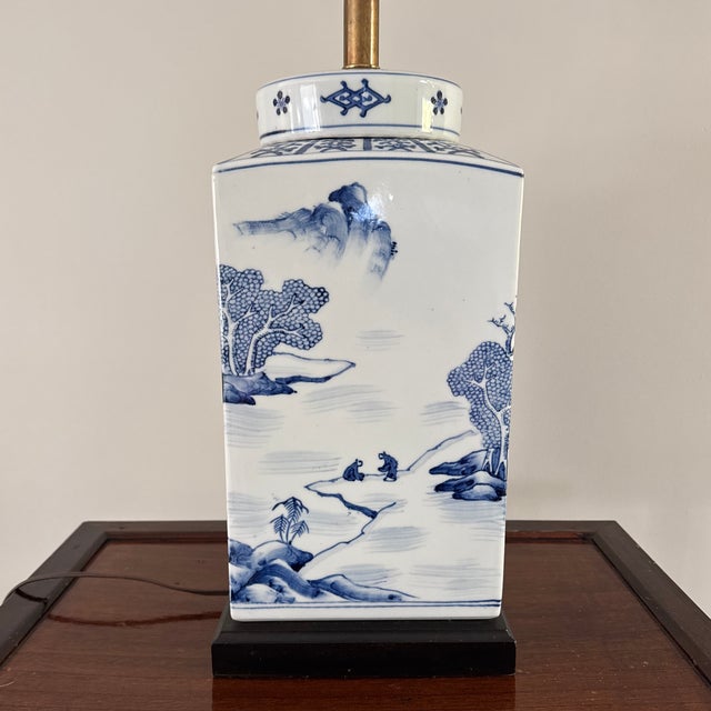 Vintage Frederick Cooper Chinoiserie Blue & White Lidded Jar Table Lamp — 28” For Sale - Image 9 of 12