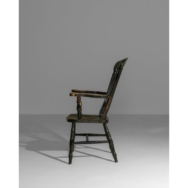 19th Century English Windsor Spindle-Back Armchair In Original Patina For Sale - Image 17 of 18