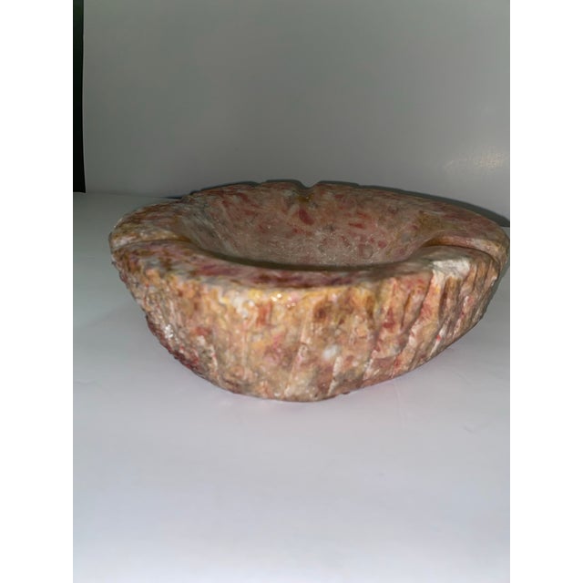 Pink Italian Ashtray Vide Poche Pink Genuine Alabaster 1960s - Smoking Item For Sale - Image 8 of 12