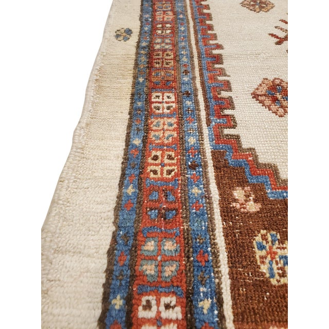 Late 19th Century Antique Persian Bakhshaish Carpet, Handmade Wool Oriental Rug, Ivory and Rust For Sale - Image 5 of 14