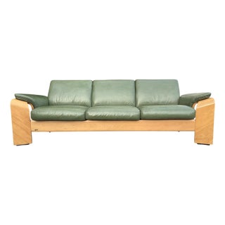 1960s Ekornes Scandinavian Modern Olive Green Leather Sofa With Sculptural Bentwood Frame For Sale