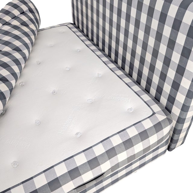 Textile Luxuria Firm Double Bed from Hästens For Sale - Image 7 of 17