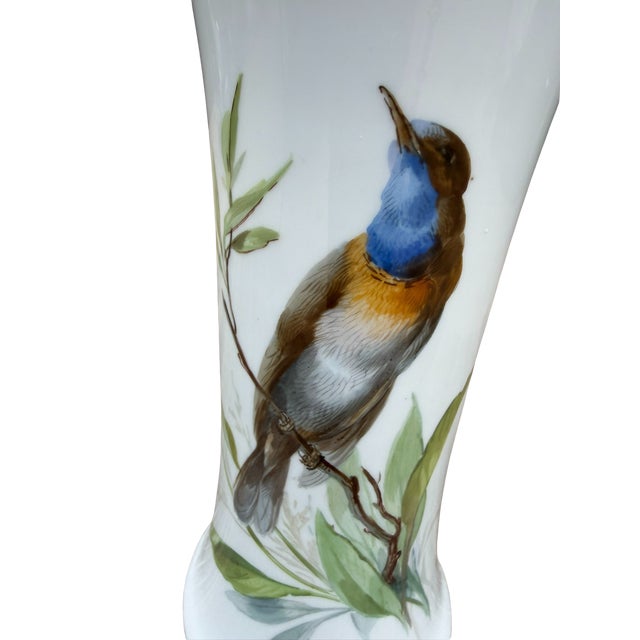 Beautiful antique circa 1890–1915 Meissen hand-painted porcelain trumpet vase featuring exceptionally detailed birds,...