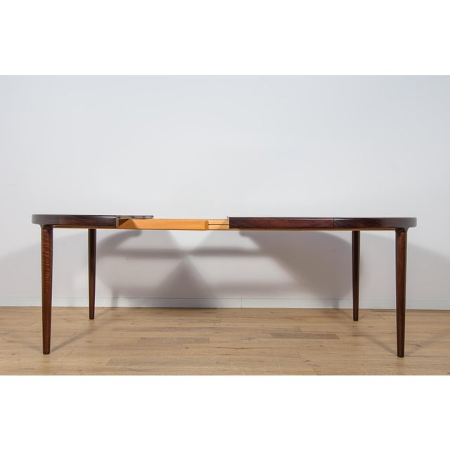 Wood Mid-Century Round Extendable Dining Table in Rosewood, Denmark, 1960s For Sale - Image 7 of 18