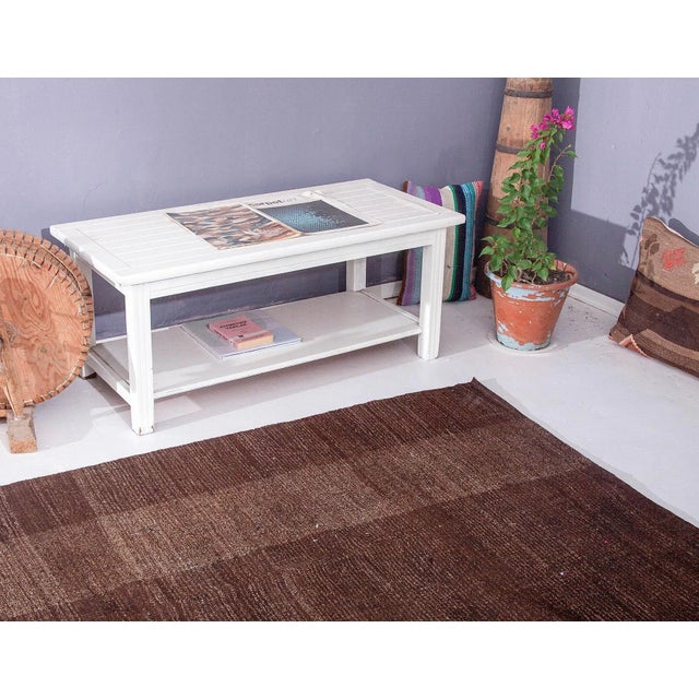Large Brown Vintage Modern Kilim Rug For Sale In Los Angeles - Image 6 of 6