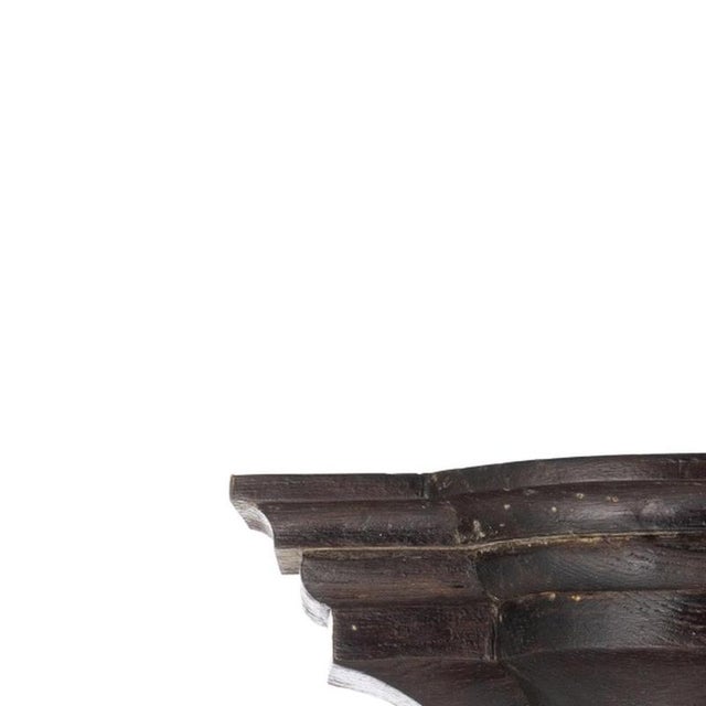 Sacred Art - Corbel - 19th Century. Portuguese; 19th century carved chestnut wood. Dimensions: 14 cm x 24 cm x 12 cm.