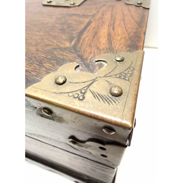Wood Antique Japanese Meiji or Taishō Era Brass Mounted Wooden Vanity Box Jewelry Chest For Sale - Image 7 of 12