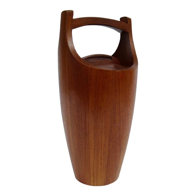 C.1970's Jens Quistgaard,(Design) for Dansk Design,(Denmark) Teak Lidded Ice Bucket For Sale