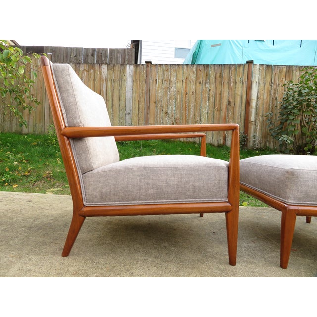 Newly upholstered mid century lounge chair & ottoman set by T.H. Robsjohn Gibbings. Chair upholstery color is an elephant...