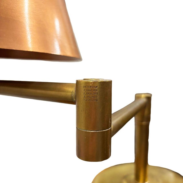 1920s Art Deco Copper & Brass Machine Age Swing-Arm Reading Table Lamp For Sale In Los Angeles - Image 6 of 8