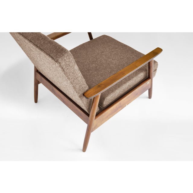 Vintage Convertible Sleeping Armchair by Valerija Ema Cukermanienė for Vilniaus Baldų Kombinatas, 1960s For Sale - Image 6 of 8