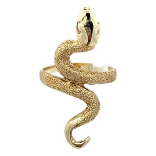 Vintage 14k Yellow Gold Textured Snake Ring, Size 7 For Sale