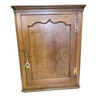 19th Century English Oak Hanging Corner Cabinet For Sale