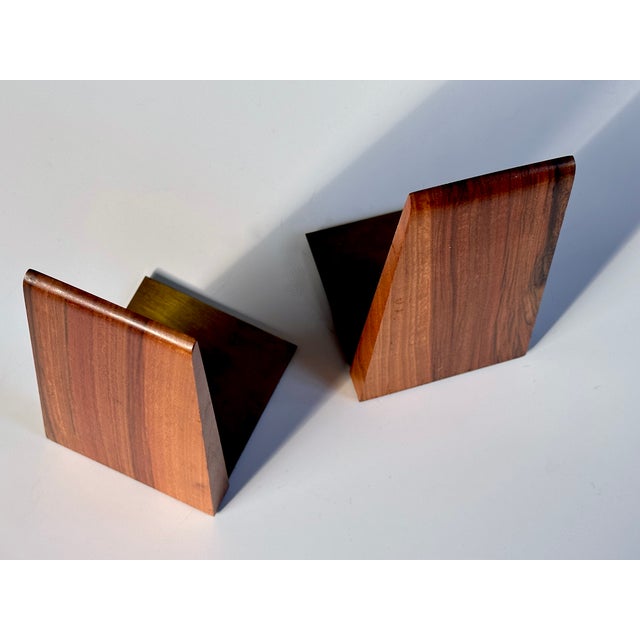 1960s Mid-Century Modern German Bookends in Walnut and Brass, 1960s, Set of 2 For Sale - Image 5 of 12