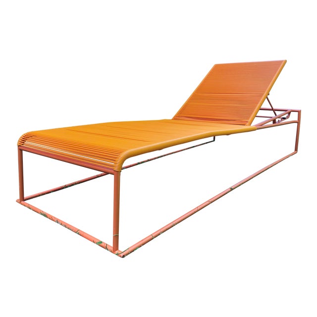 Mid Century Modern Outdoor Spaghetti Chaise Lounge Design by