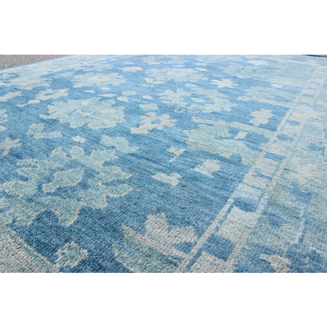 2010s Hand-Knotted Modern Oushak Rug in Wool With Sub-Geometric Floral Design in Blue Tones For Sale - Image 5 of 7