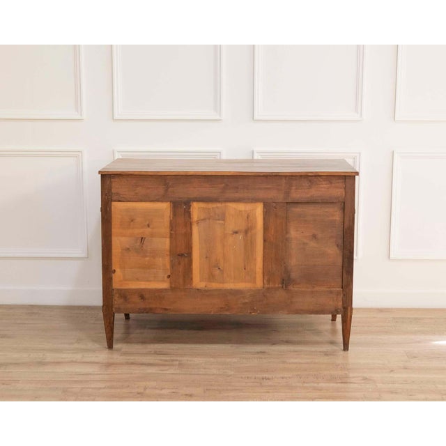 Louis XVI Walnut Chest of Drawers with Brass Inlay, France, Late 18th Century For Sale - Image 9 of 10