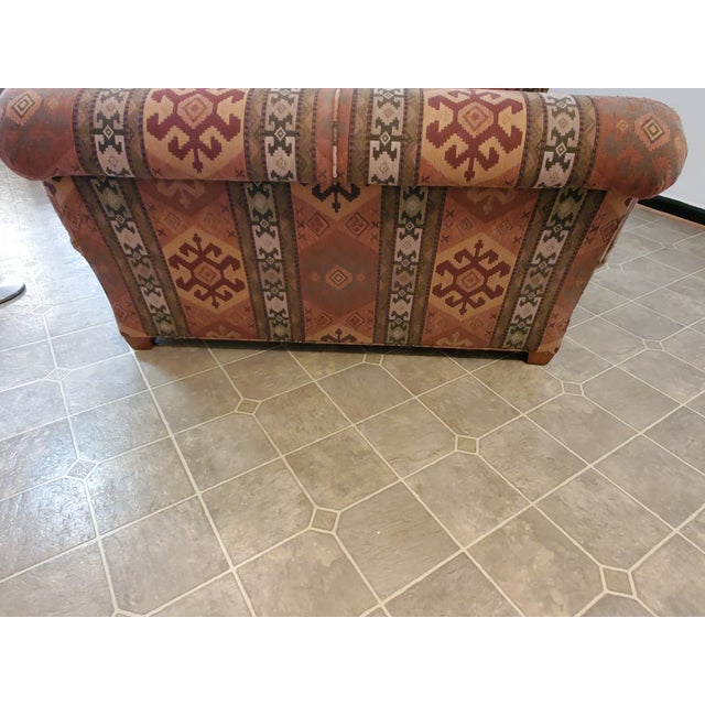 Transitional 1990s Lee Industries Loveseat For Sale - Image 3 of 12