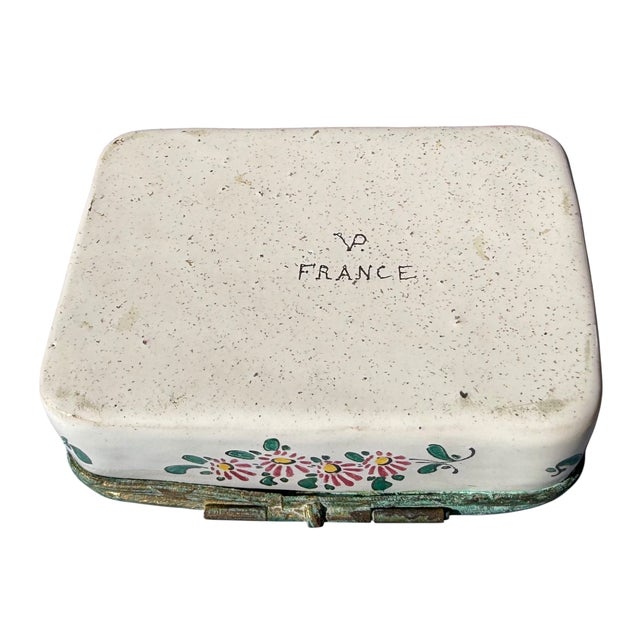 Veuve Perrin Factory Antique Verve Perrin French Faience Pottery Scenic Box For Sale - Image 4 of 6