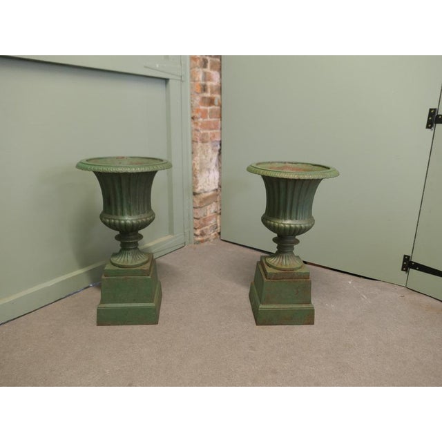 Metal Vintage Cast Iron Garden Planters, 1960, Set of 2 For Sale - Image 7 of 8