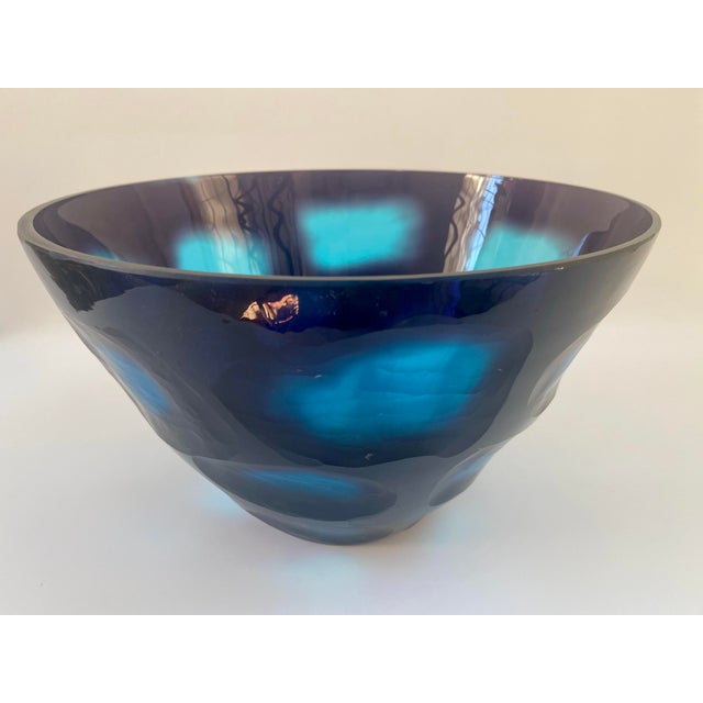 Stunning, sophisticated and captivating monumental Murano bowl in cobalt blue with masterful application of the Battuto...