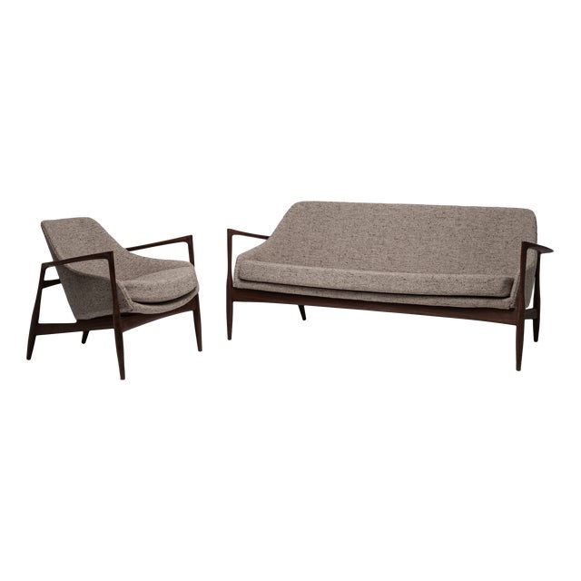 D200 Lounge Chair and D200s Sofa by Ib Kofod-Larsen for Laauser, 1950s, Set of 2 For Sale