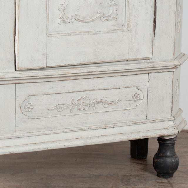 Early 19th Century Swedish White Painted Oak Single Door Armoire For Sale - Image 12 of 13