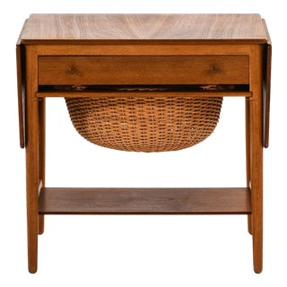 Model AT-33 Side or Sewing Table attributed to Hans Wegner, 1950s For Sale