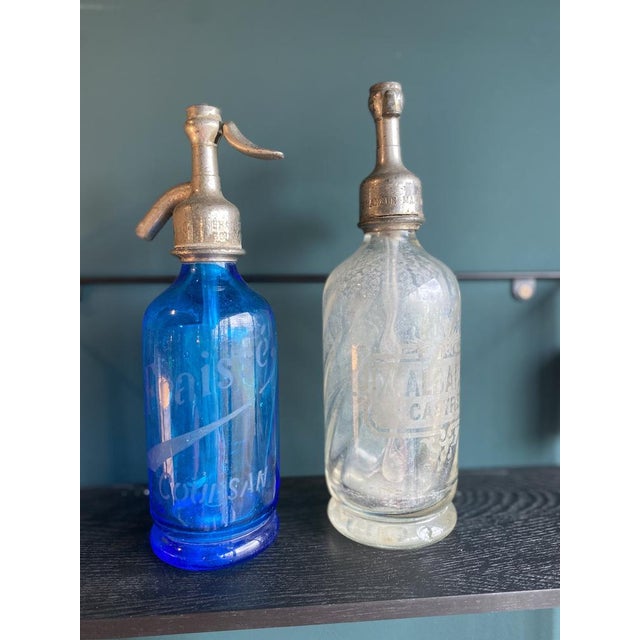 Antique small siphons from France from the years around 1900. The small bottles are rare and not easy to find. The normal...