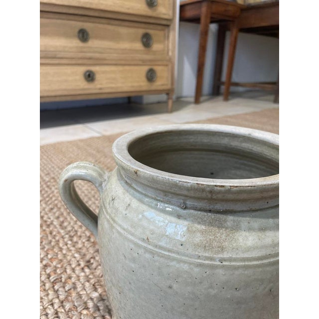Stoneware Pot in Ceramic, in Very Good conditions. Designed 1920 to 1949