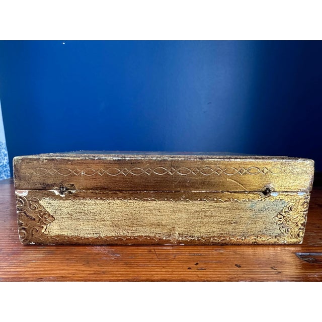 Mid 20th Century Mid 20th Century Vintage Boucher La Mussette Wooden Box For Sale - Image 5 of 12