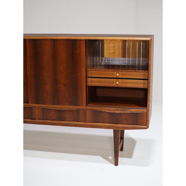 Mid-Century Modern Highboard with Bar Section in Rosewood by E. W. Bach for Sejling Skabe, Denmark, 1960s For Sale - Image 3 of 18