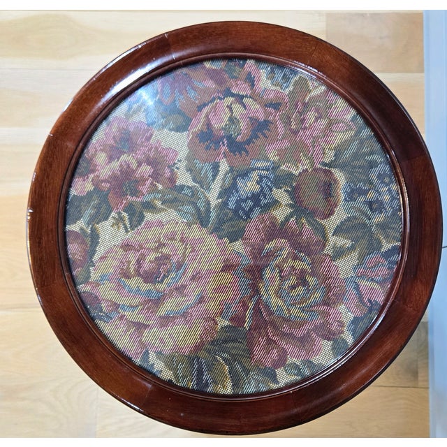 Brown 1990s Bombay Company Floral Needlepoint Round Pedestal Accent Table For Sale - Image 8 of 10