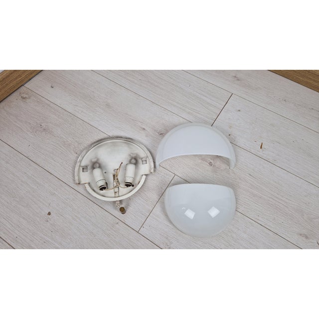 Small Mania Wall Lamp in Glass by Vico Magistretti for Artemide, 1960s For Sale - Image 9 of 12