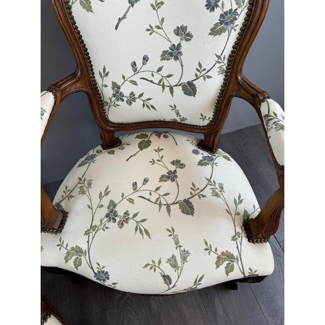 Set of 19th Century Louis XV Armchairs and Ottomans, 1890s, Set of 4 For Sale - Image 12 of 13