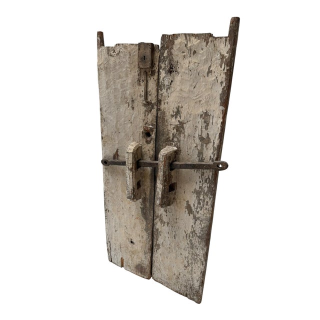 20th Century Dogon Doors with Carved Elephants, Mali, 1920s, Set of 2 For Sale - Image 6 of 14