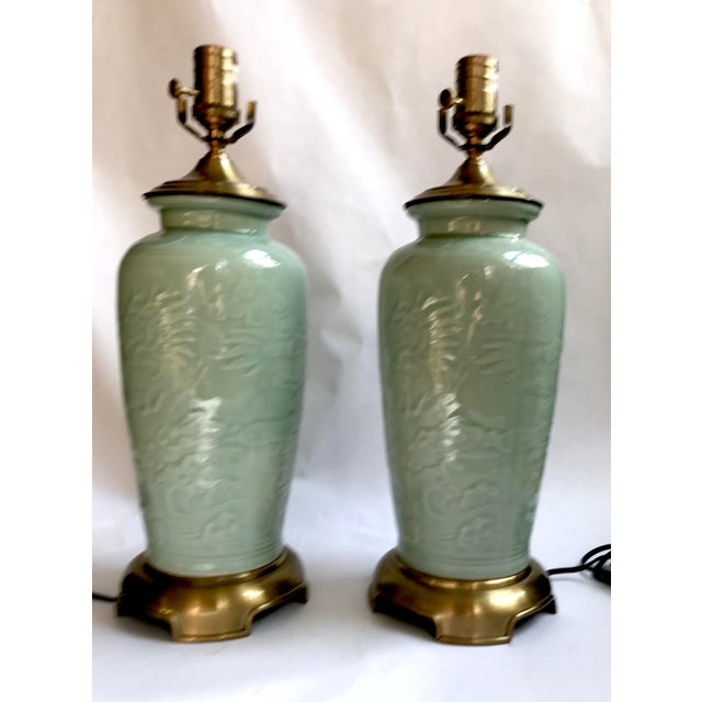 Chinoiserie Vintage Wildwood Chinoiserie Celadon and Brass Lamps - a Pair For Sale - Image 3 of 7