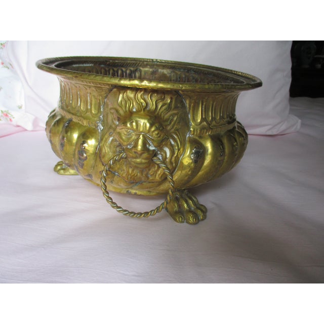 French Antique French Ornate Brass With Lion Head Handles on Lion Paw Feet Jardiniere / Cachepot For Sale - Image 3 of 9