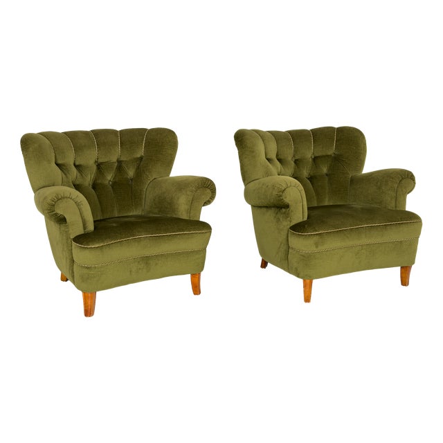 Modern Lounge Chairs in Olive Mohair Velvet, Sweden, 1940, Set of 2 For Sale