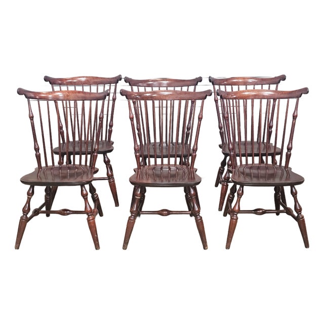Late 20th Century Set of 6 Nichols & Stone (Stickley) Cherry Fan Back Windsor Chairs For Sale