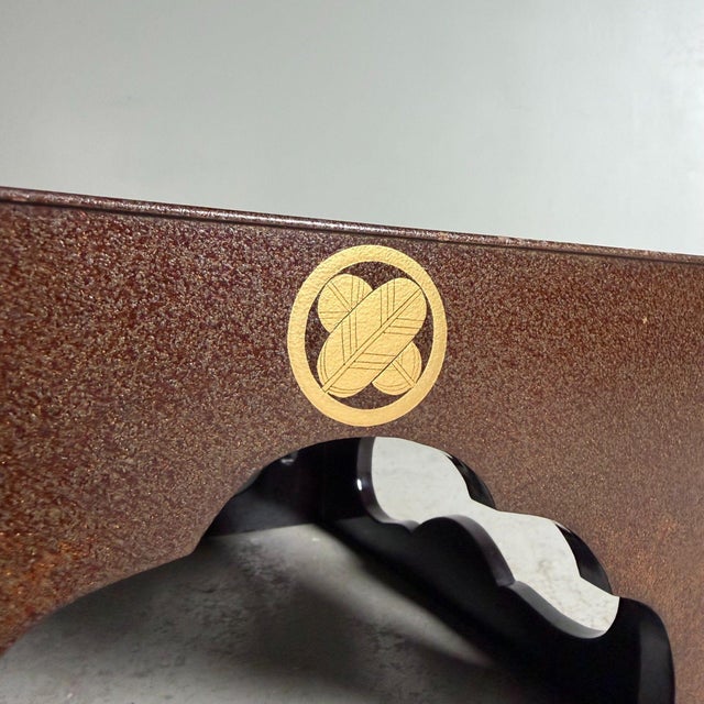 Japanese Lacquered Jubako-Dai Display Stand with Gold Kamon, 1920s For Sale - Image 10 of 16